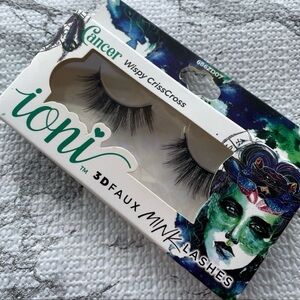 Ioni Lashes